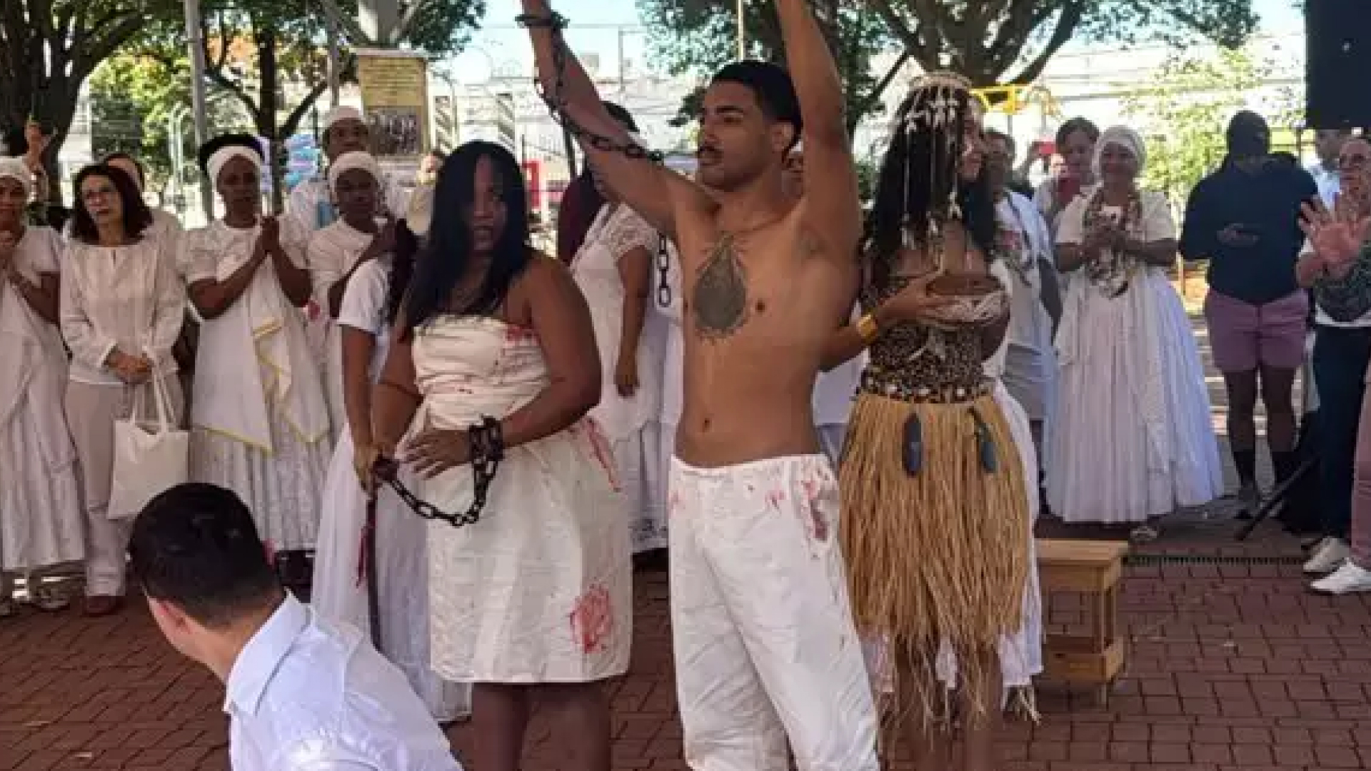 Ato religioso na Praça Ary Coelho cobra fim da intolerância em Campo Grande