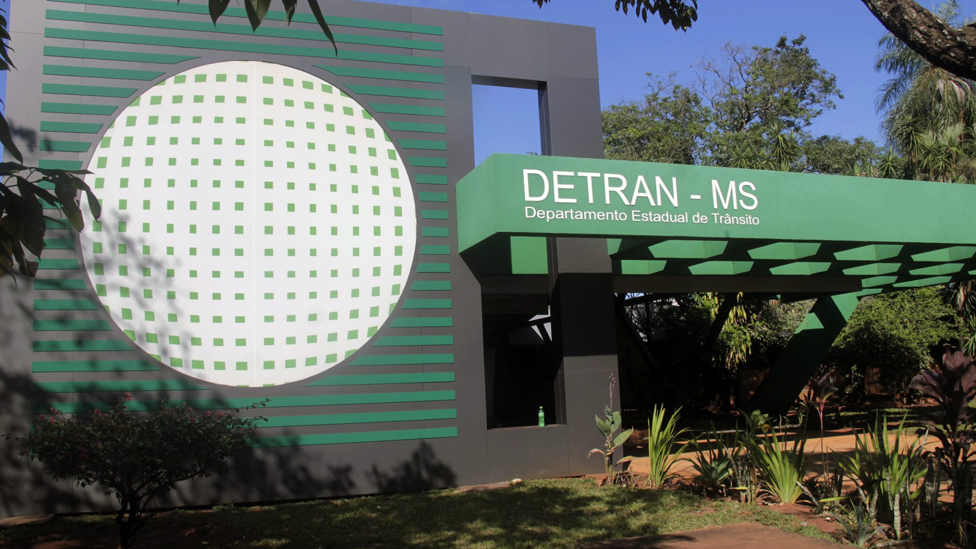 Detran-MS reformula prova prática da CNH com novas manobras e pontuação