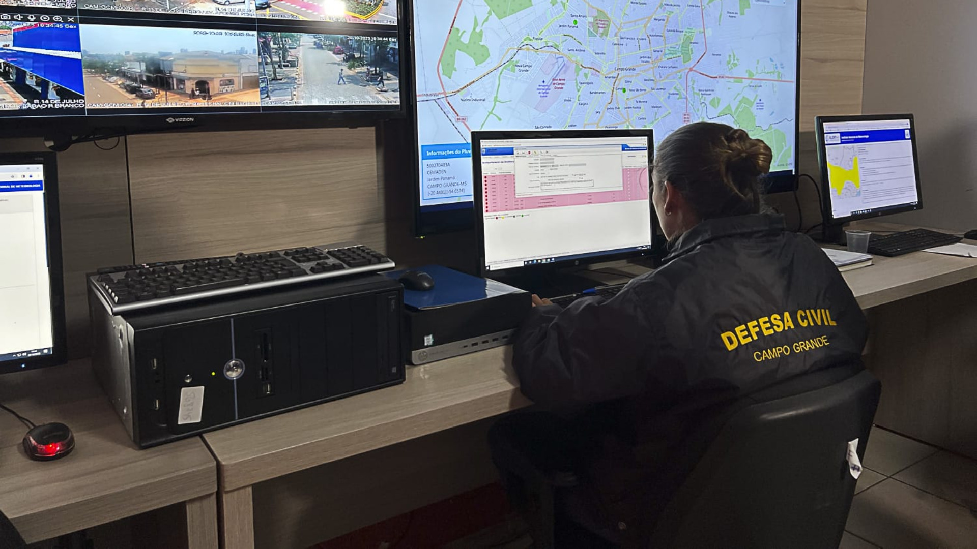 Defesa Civil de Campo Grande mobiliza equipes após temporal intenso